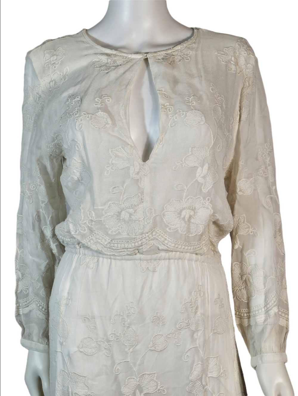 NWT Chelsea & Violet Ivory Embroidered Mesh Semi-Sheer Long Sleeve Maxi Dress - Picture 5 of 16